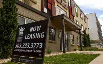 Rent continues to fall in Denver, according to Apartment List