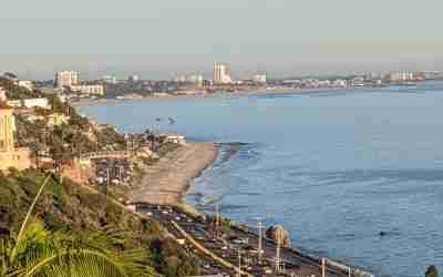 February in Malibu – Guess How Warm?